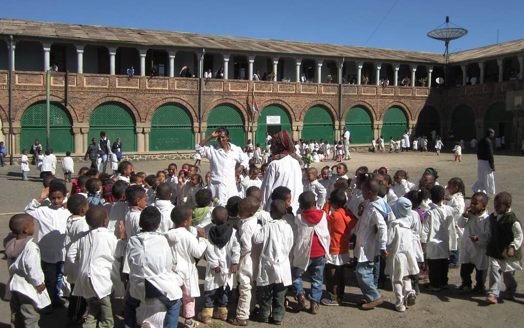 Nell’anno in cui si celebra Dante, rimane chiusa la scuola italiana di Asmara
