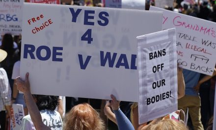La Corte Suprema e l’aborto: attacco non solo alle donne