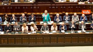 Meloni, Giorgia Meloni con il suo governo alla Camera